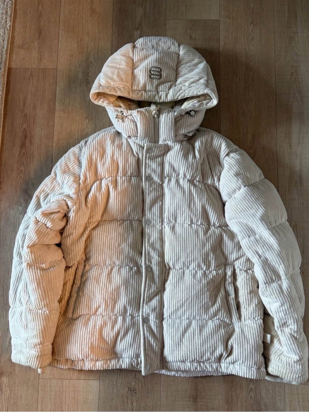 Aritzia The Super Puff Corduroy Jacket Size Medium